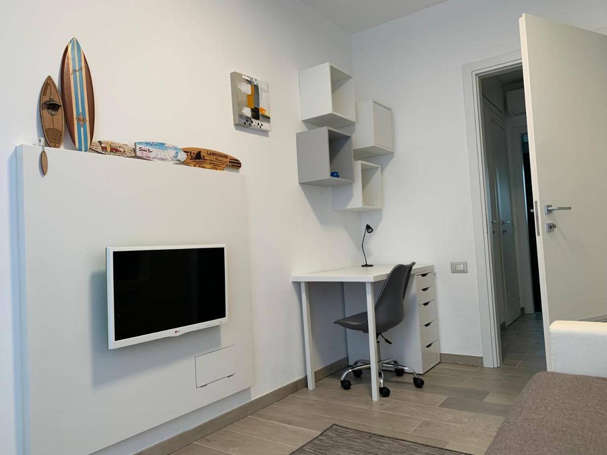 Trilocale In Zona Bocconi/Navigli Apartment มิลาน ภายนอก รูปภาพ