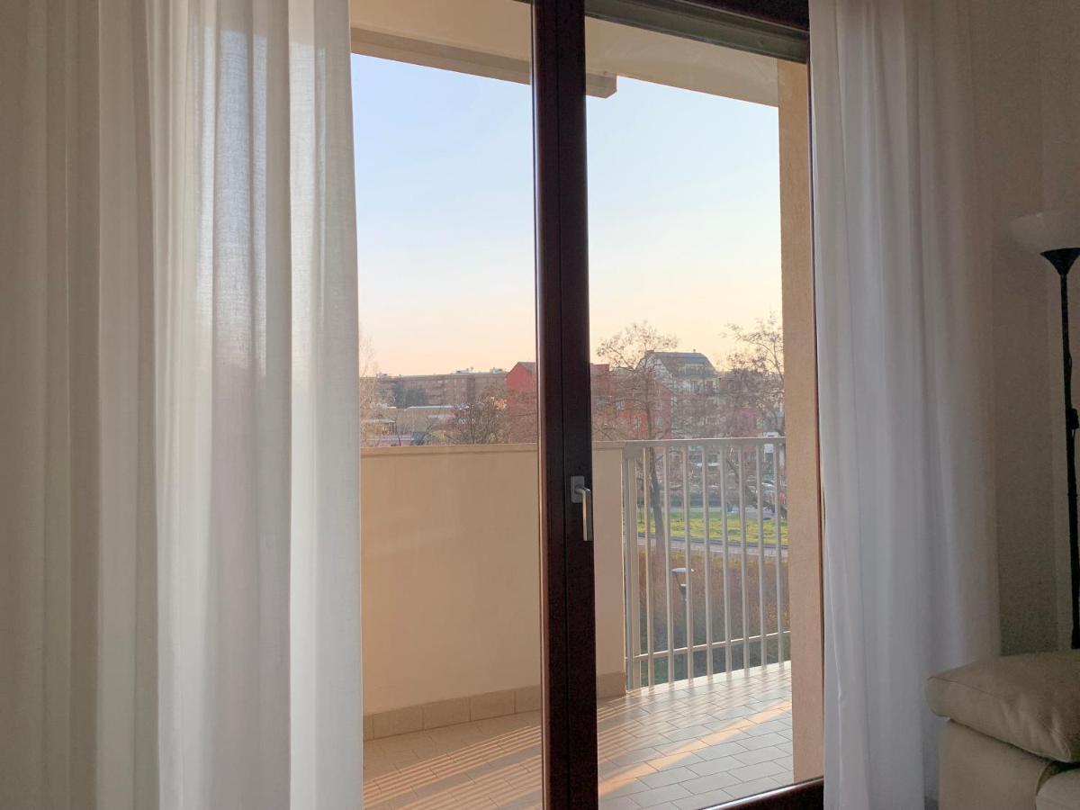 Trilocale In Zona Bocconi/Navigli Apartment มิลาน ภายนอก รูปภาพ